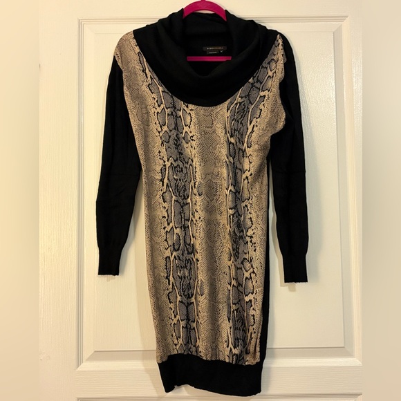 BCBGMaxAzria Dresses & Skirts - BCBG Black & Tan Snakeskin Long Sleeve Dress